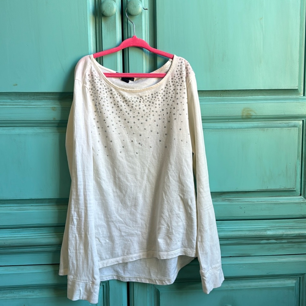 Long sleeve shirt